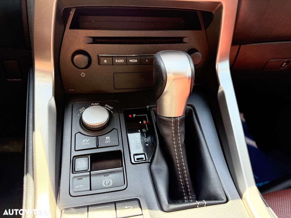 Lexus Seria NX 200t Business Edition - 15