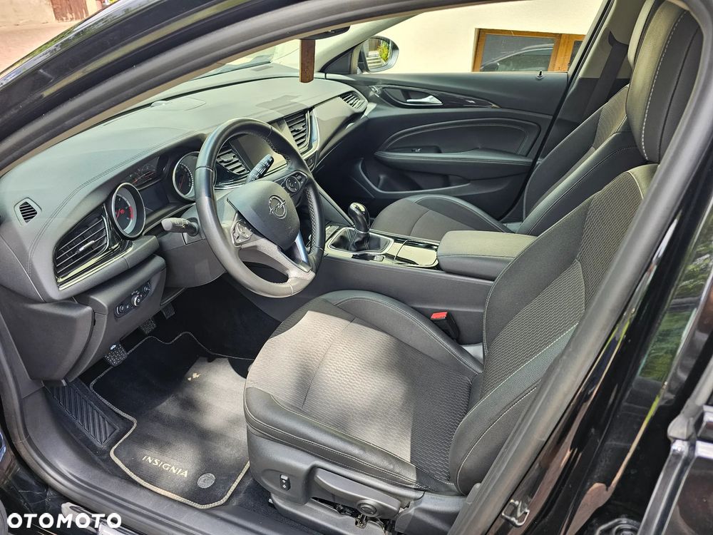 Opel Insignia 2.0 CDTI Innovation S&S - 11