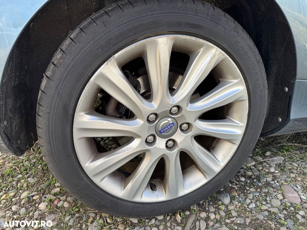 Volvo V40 D2 Ocean Race - 21