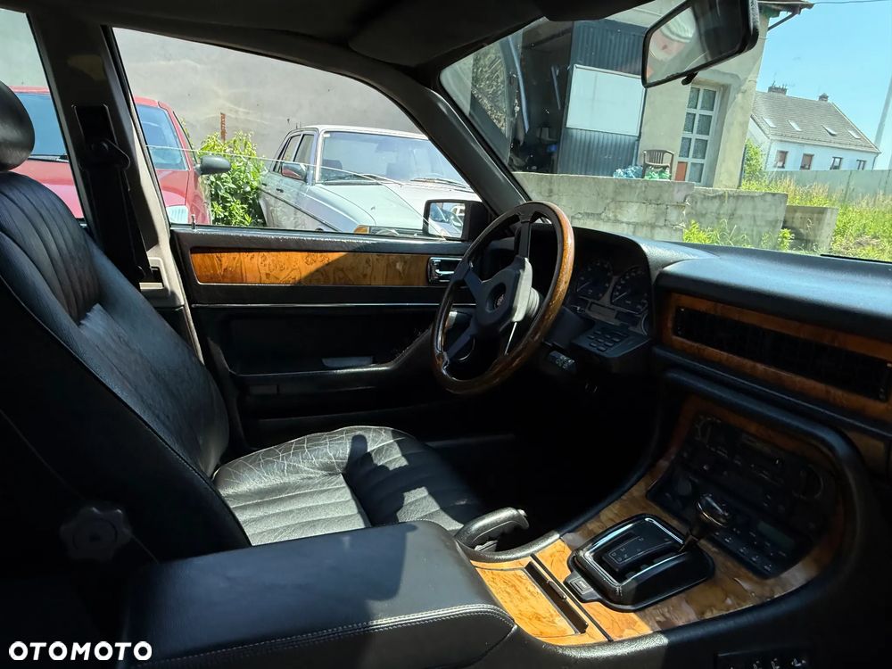 Jaguar XJ XJ6 4.0i - 12