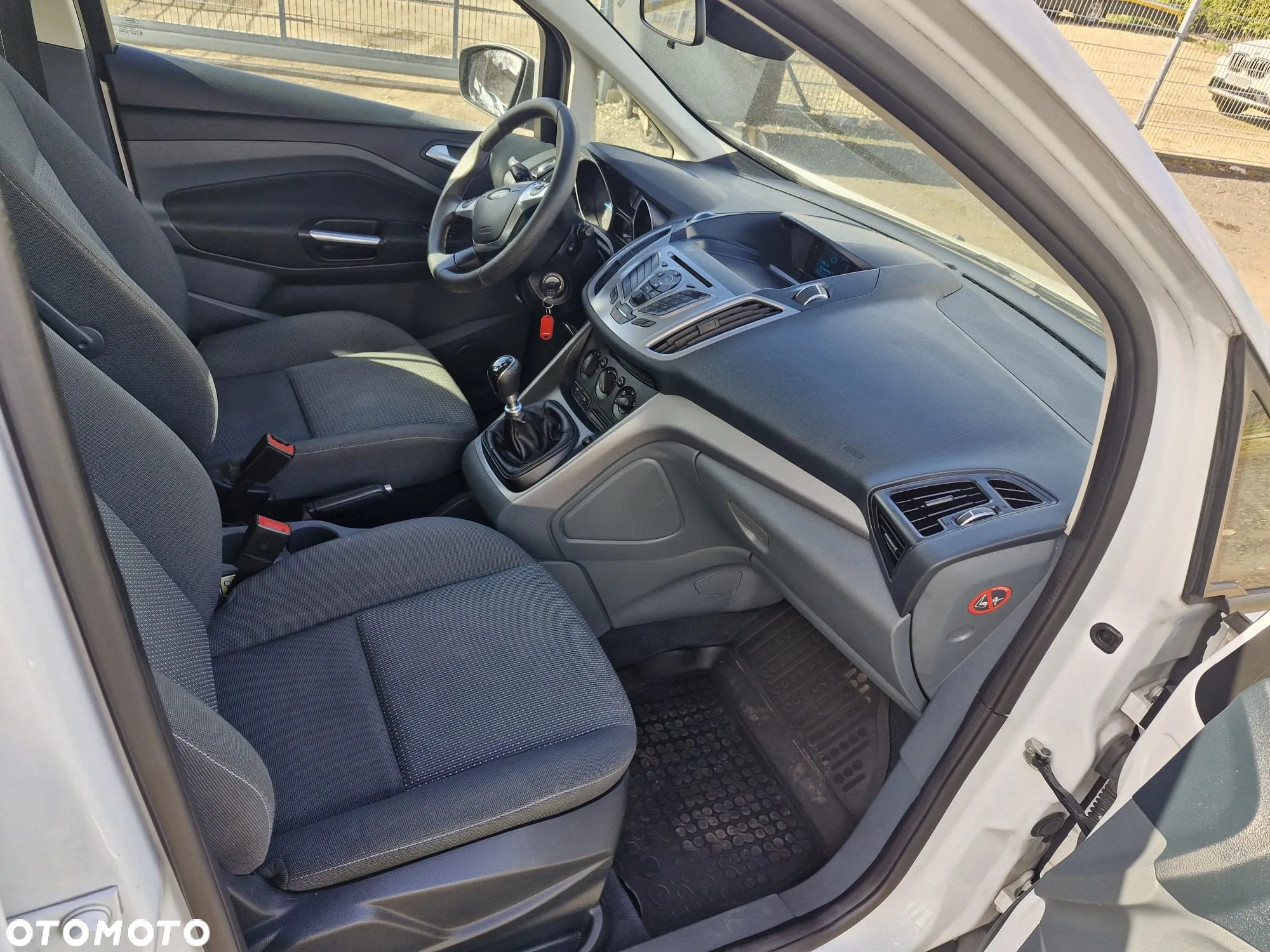Ford C-MAX 2.0 TDCi Titanium - 9