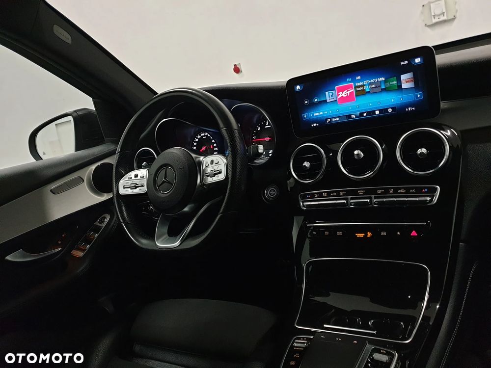 Mercedes-Benz GLC 220 d 4Matic 9G-TRONIC AMG Line Plus - 11