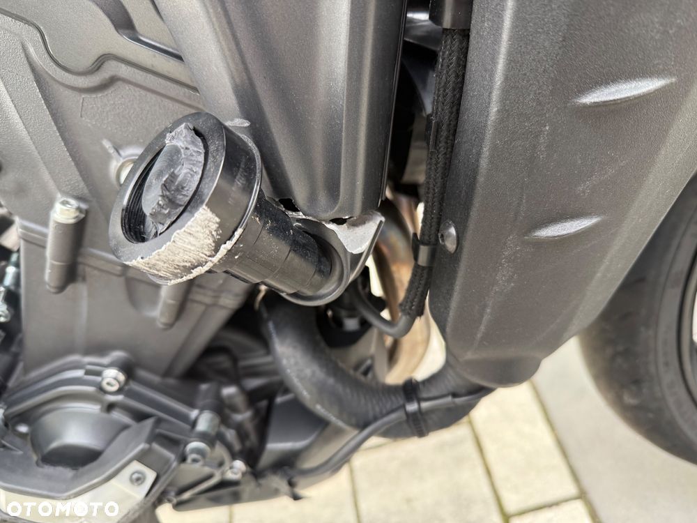 Yamaha MT - 5