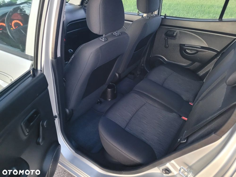 Kia Picanto 1.1 - 9