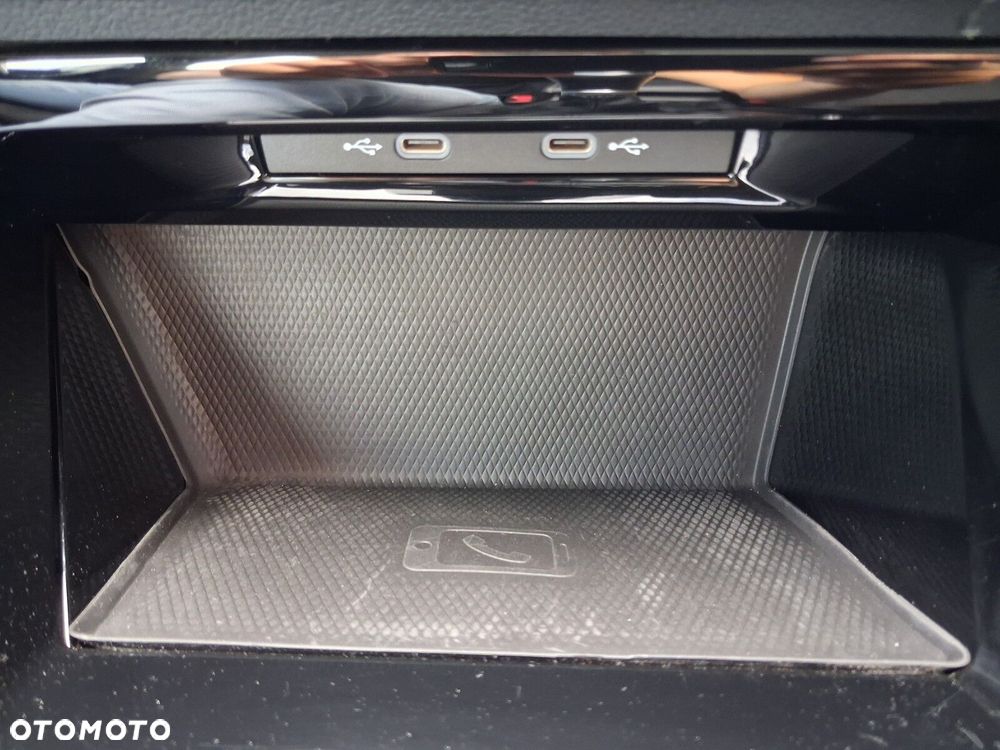 Volkswagen Golf 1.5 TSI EVO Style - 24