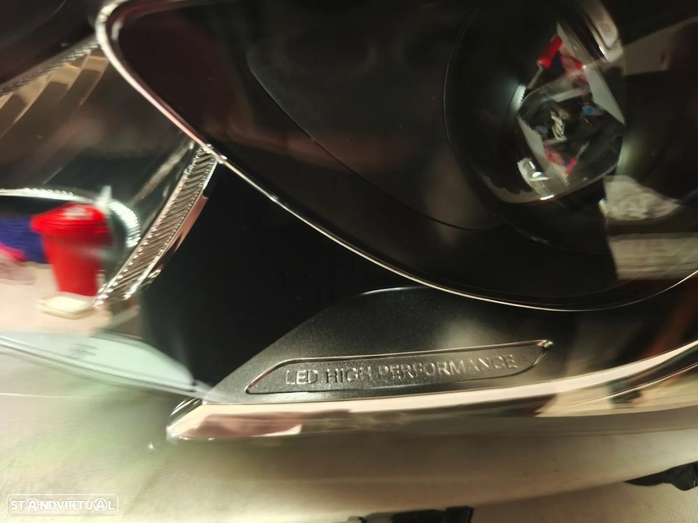 Farol esquerdo w176 facelift full Led performance - 4