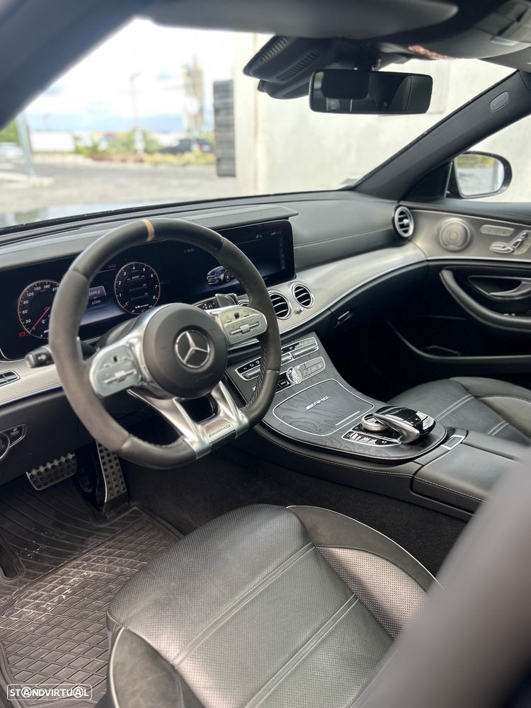 Mercedes-Benz E 63 AMG S 4Matic+ - 14