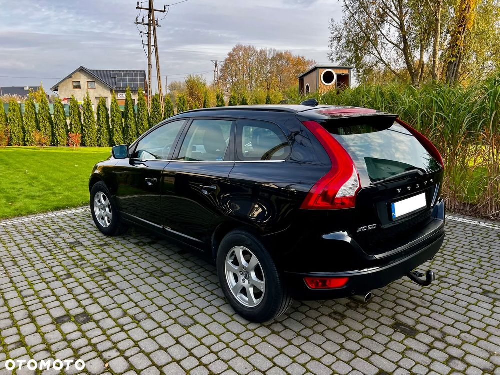 Volvo XC 60 D5 AWD - 4