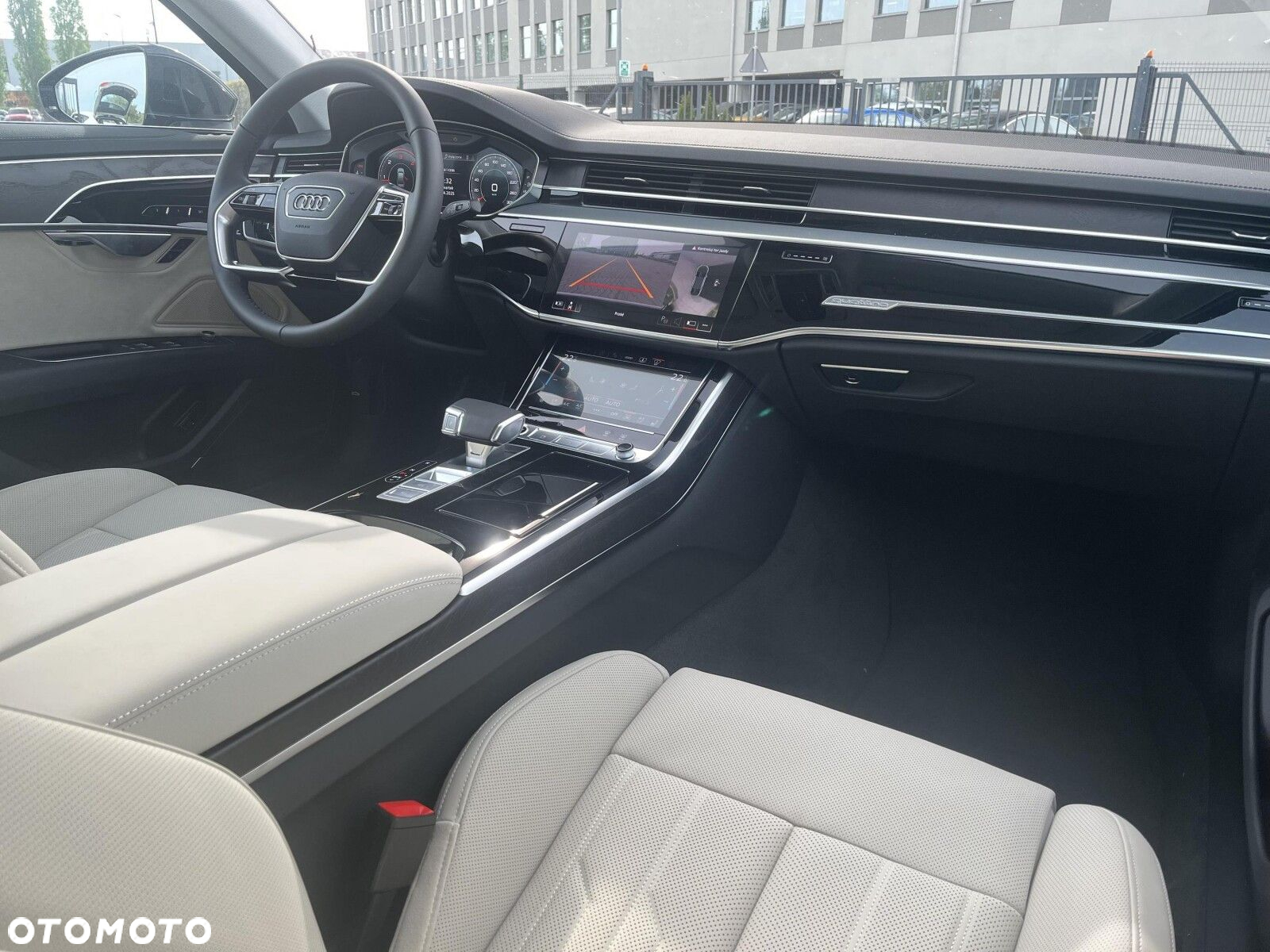 Audi A8 - 25