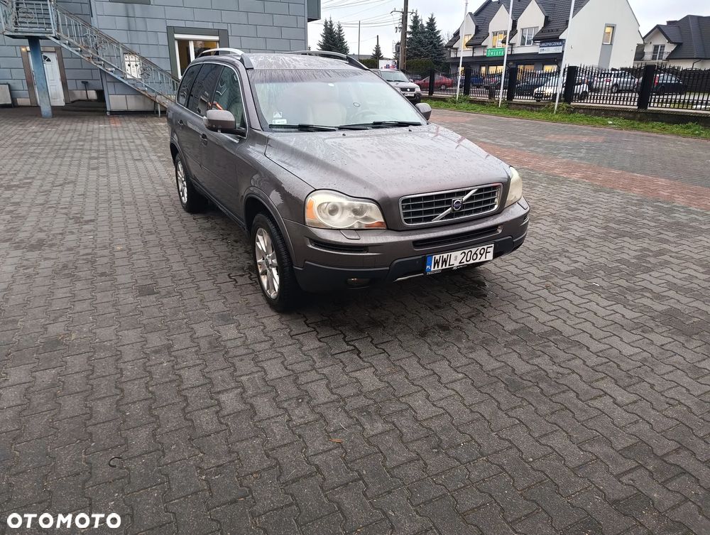 Volvo XC 90 - 1