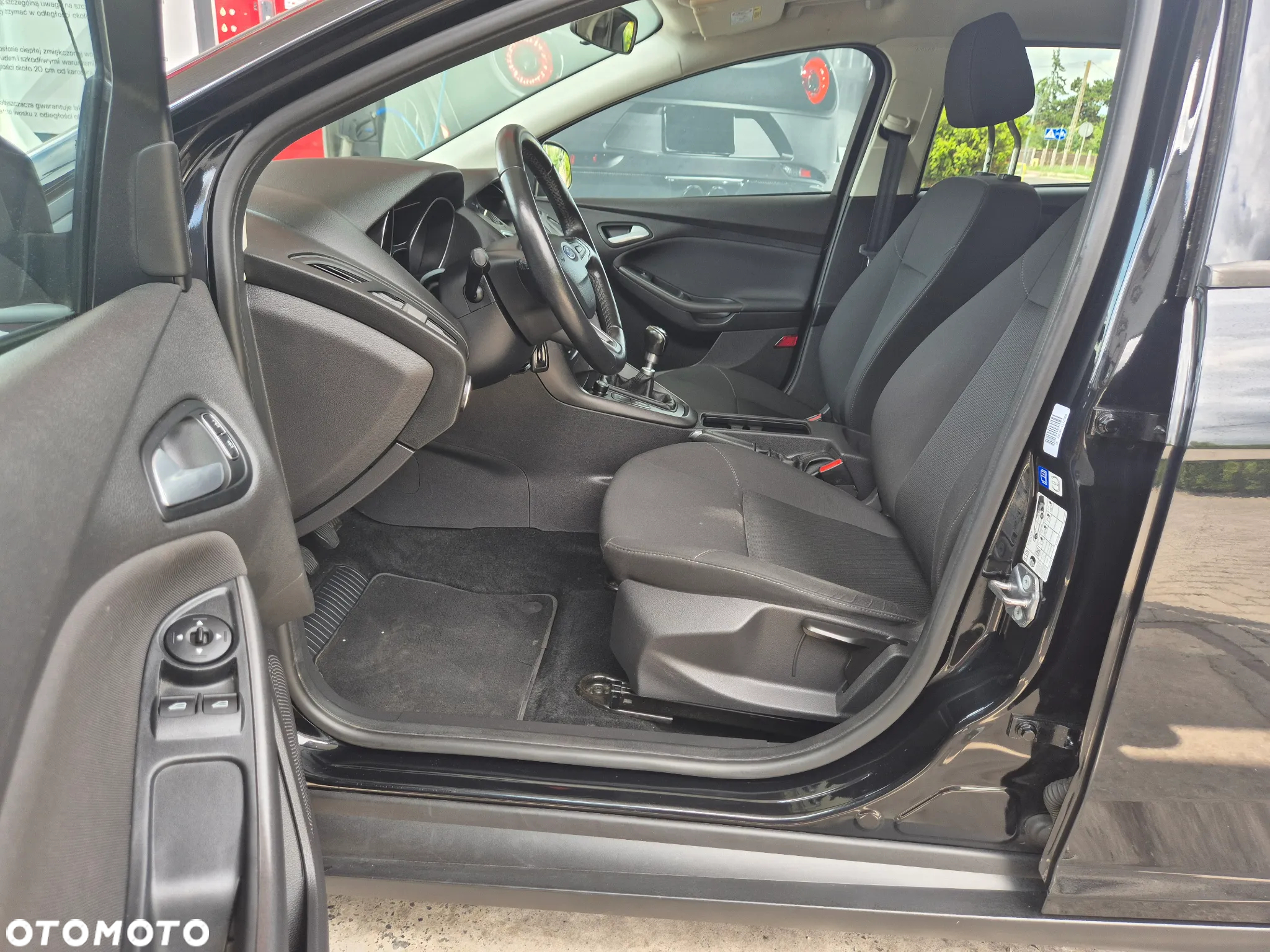 Ford Focus 1.0 EcoBoost Edition - 22