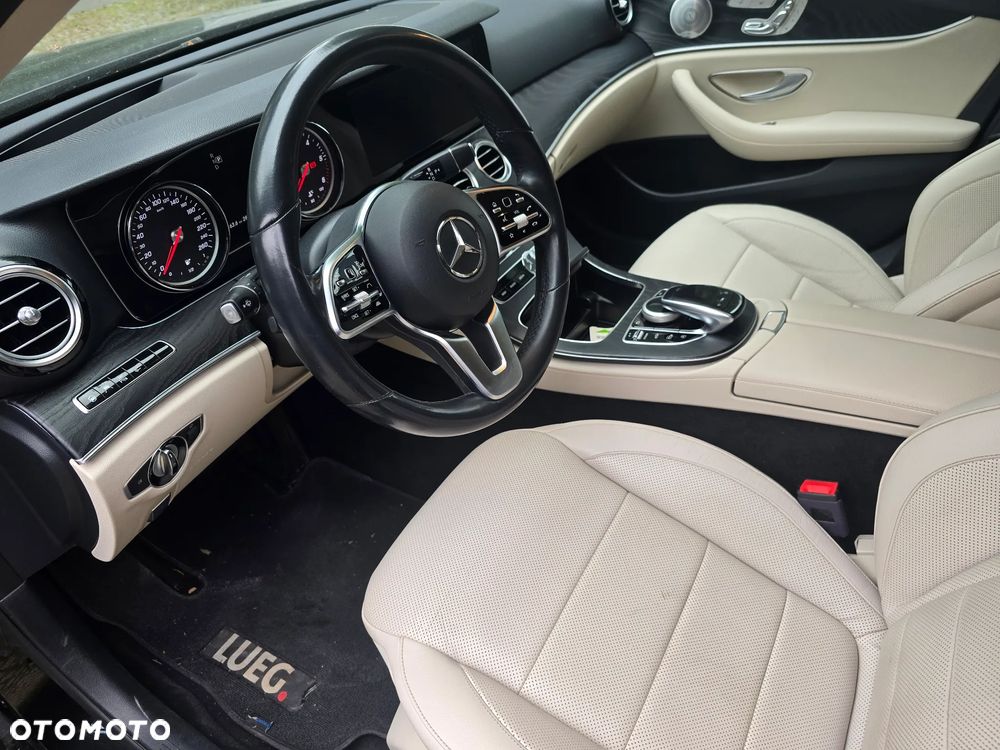 Mercedes-Benz Klasa E 400 d 4-Matic 9G-TRONIC - 6