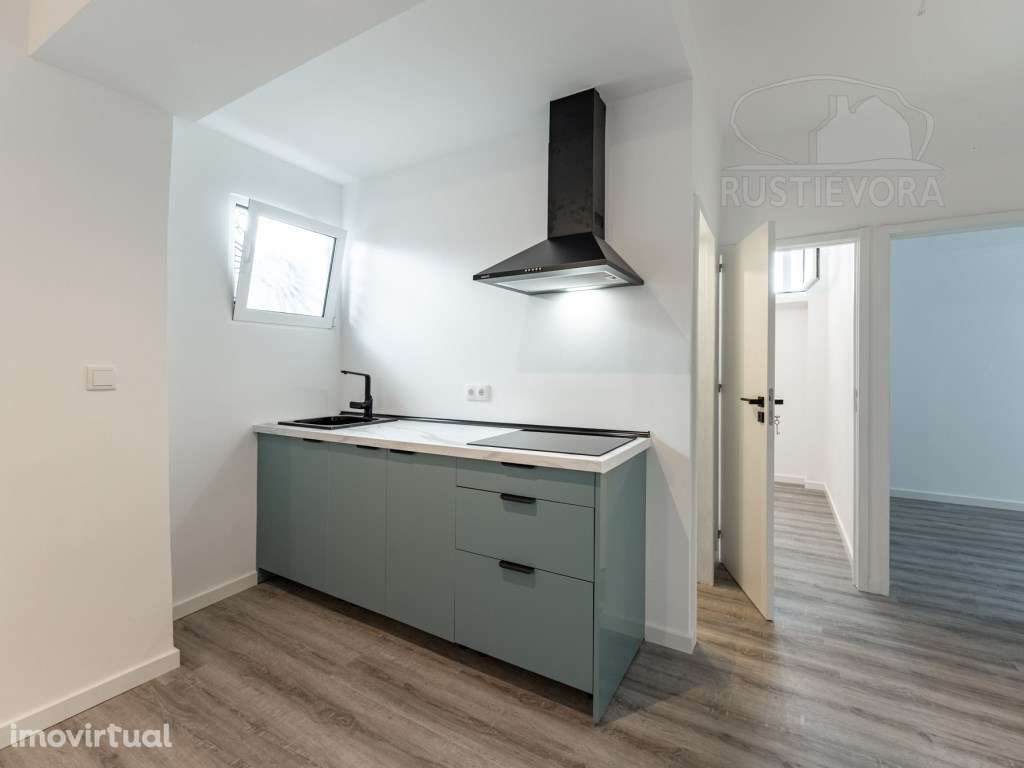 Apartamento de 1º andar com 3 assoalhadas e terraço - Grande imagem: 5/15