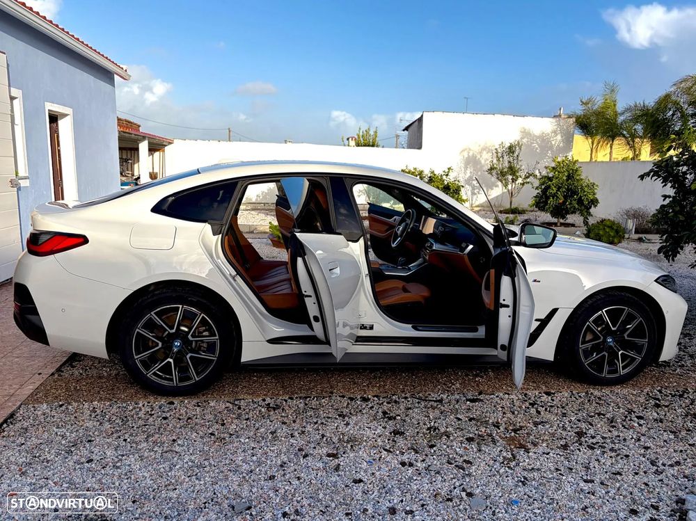 BMW i4 eDrive40 Pack Desportivo M - 11