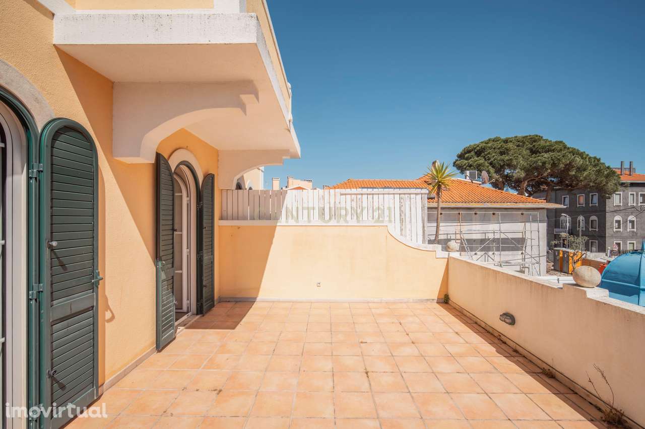 Apartamento T1 com terraço e estacionamento — Monte Estoril - Grande imagem: 5/25
