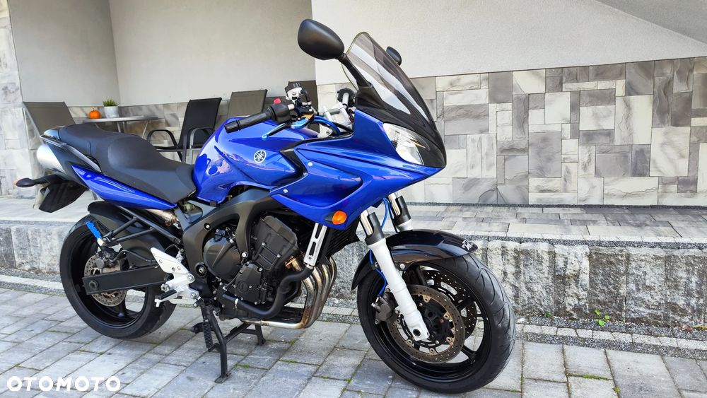 Yamaha FZ6 - 23