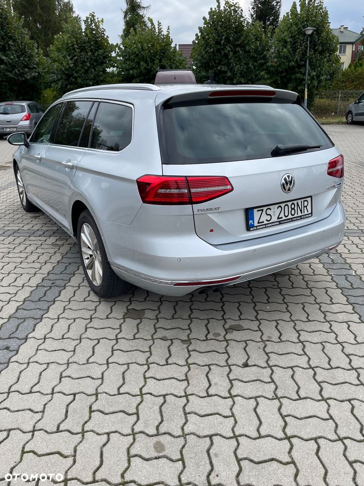 Volkswagen Passat Variant 2.0 TDI SCR DSG Highline - 10