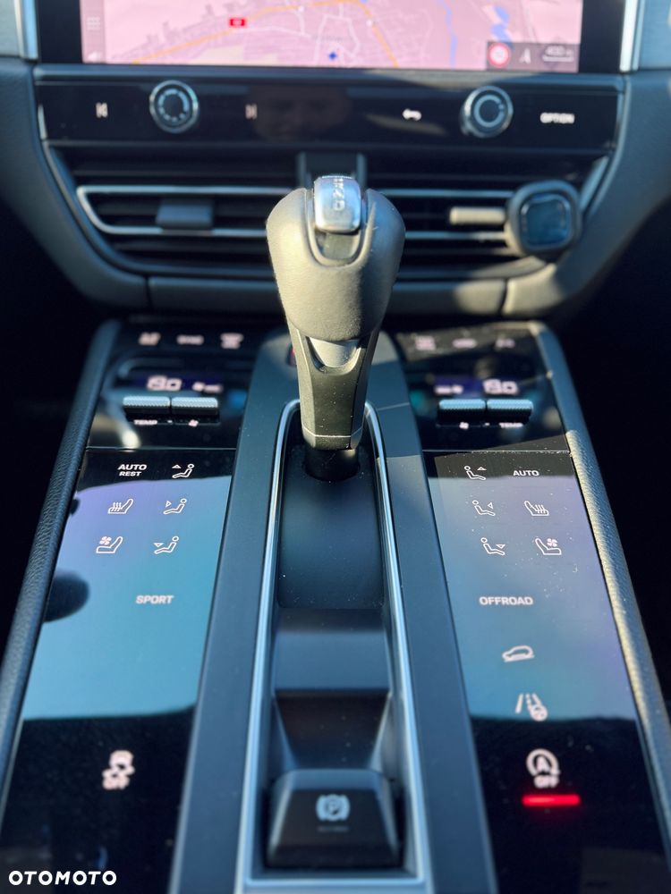 Porsche Macan Standard - 19