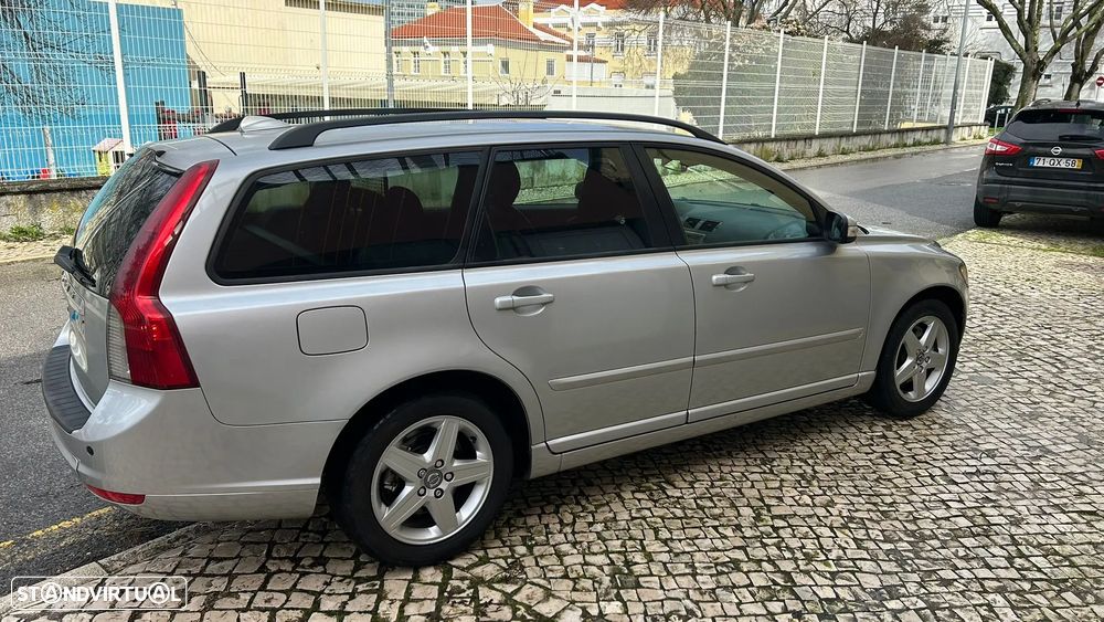 Volvo V50 1.6 D Momentum - 4