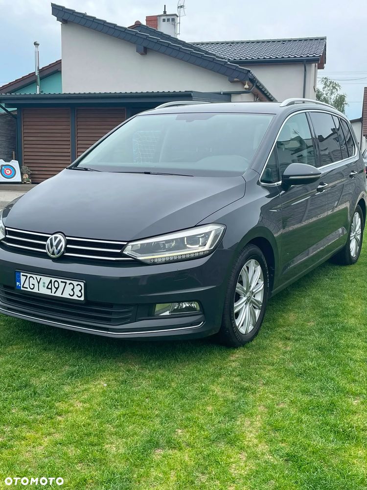 Volkswagen Touran - 8