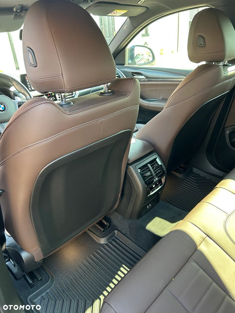 BMW X4 - 11