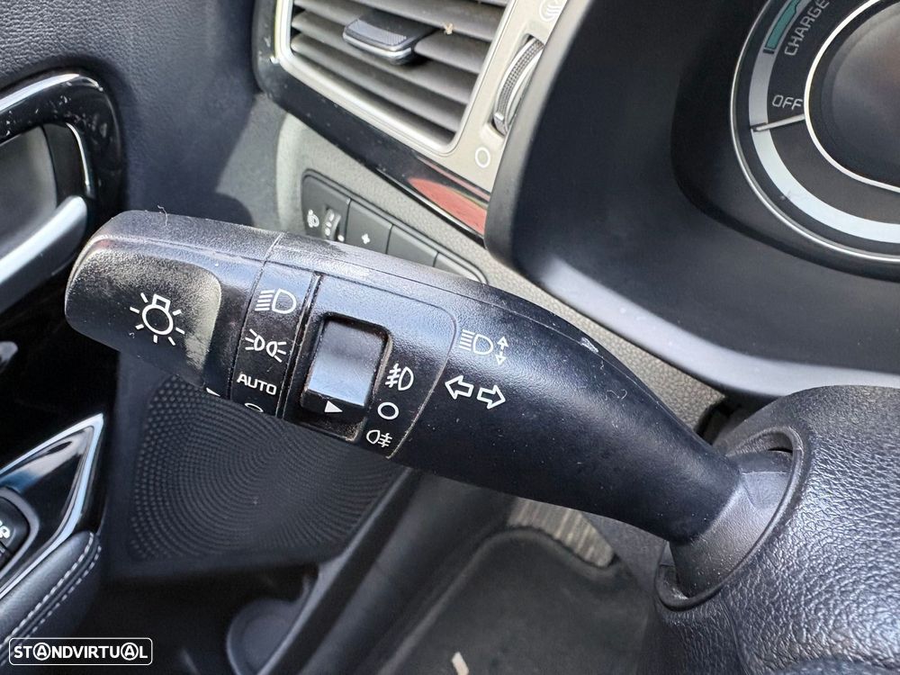 Kia Niro 1.6 GDi HEV Tech - 39