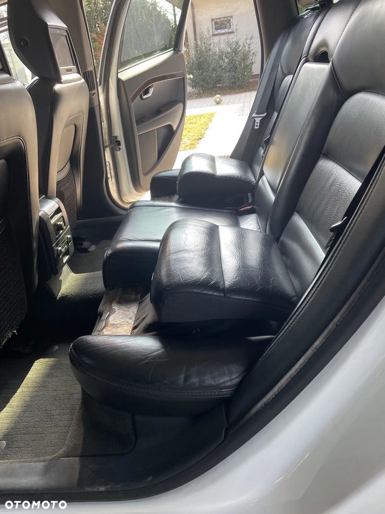 Volvo XC 70 - 13