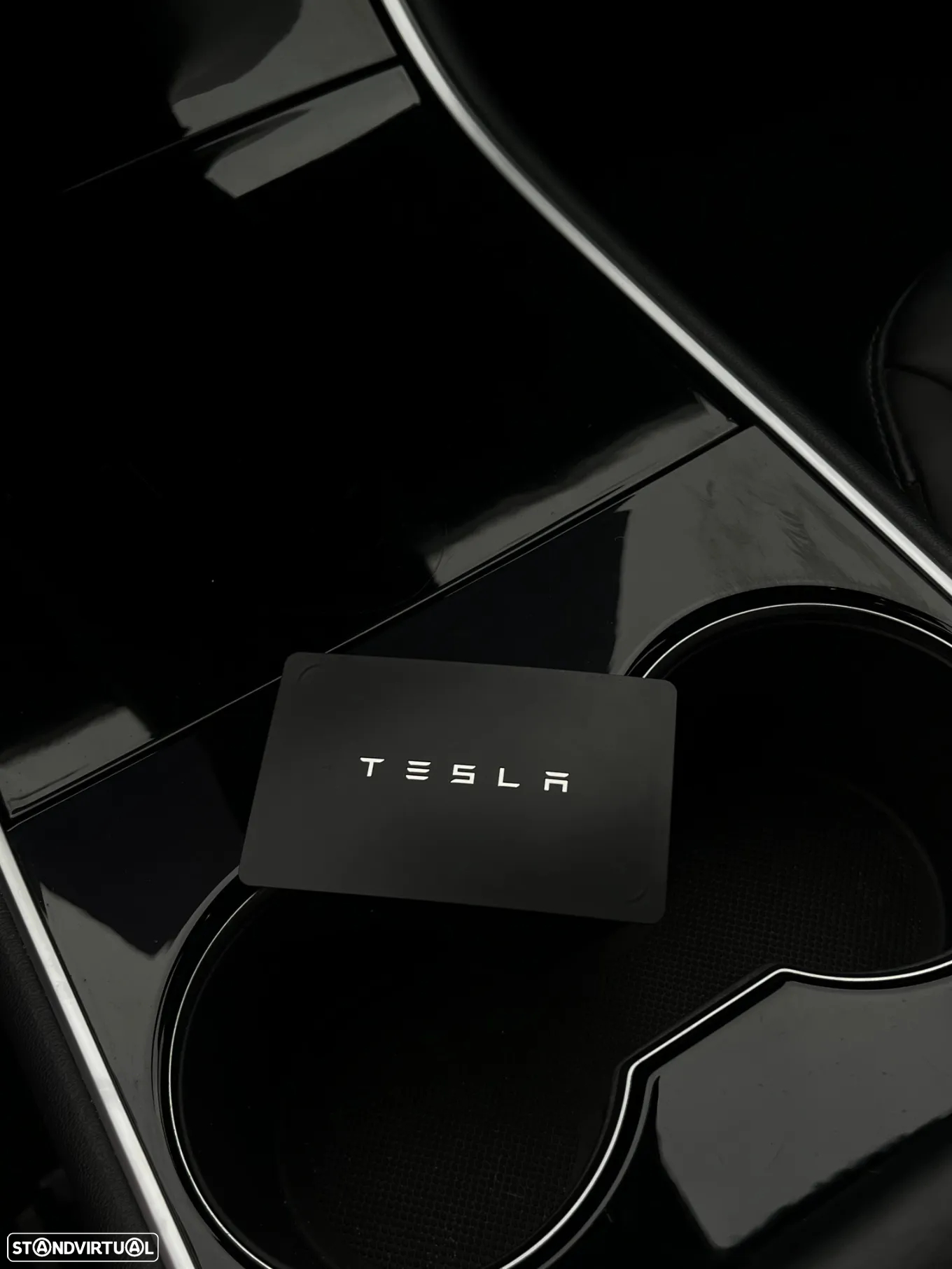 Tesla Model 3 Long-Range Dual Motor AWD - 19