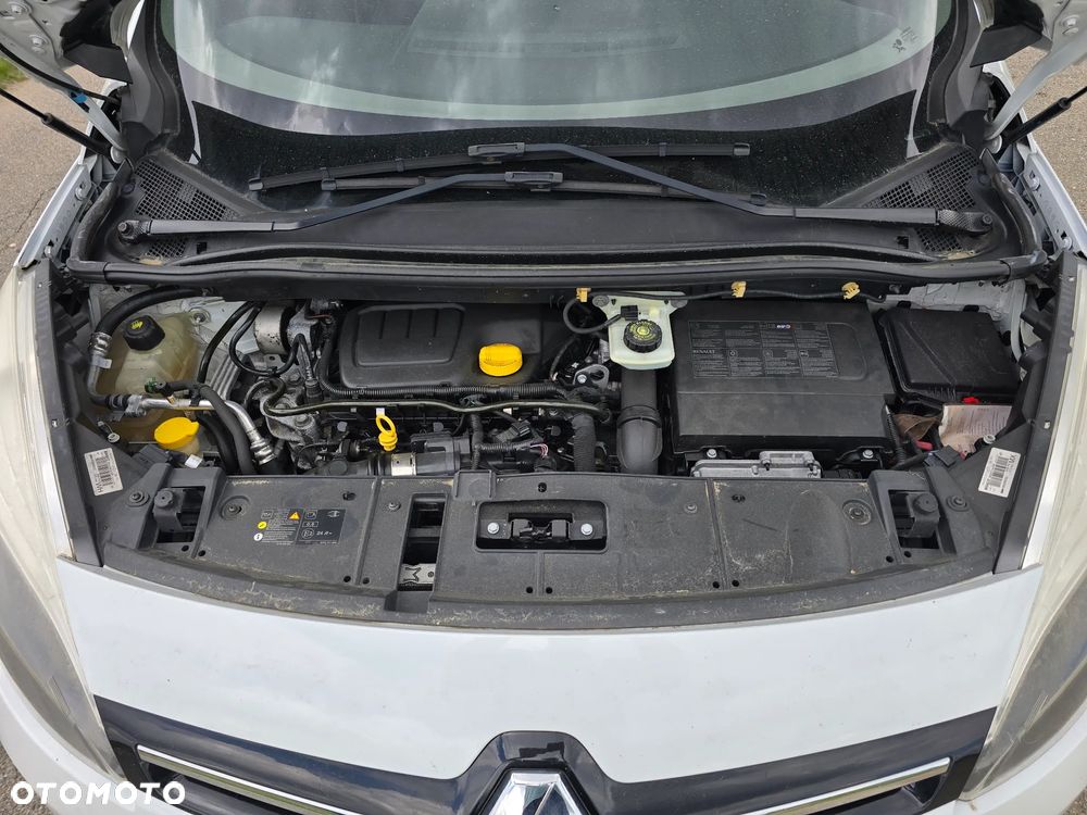 Renault Scenic Energy dCi 130 S&S Bose Edition - 21