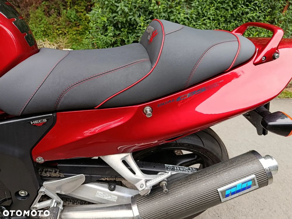 Honda CBR - 12