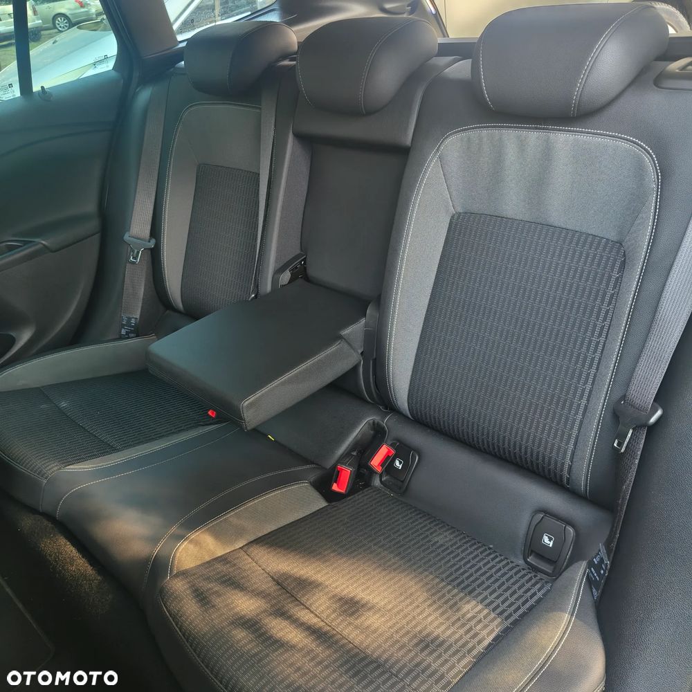 Opel Astra - 9