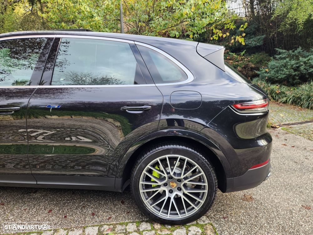 Porsche Cayenne E-Hybrid - 21