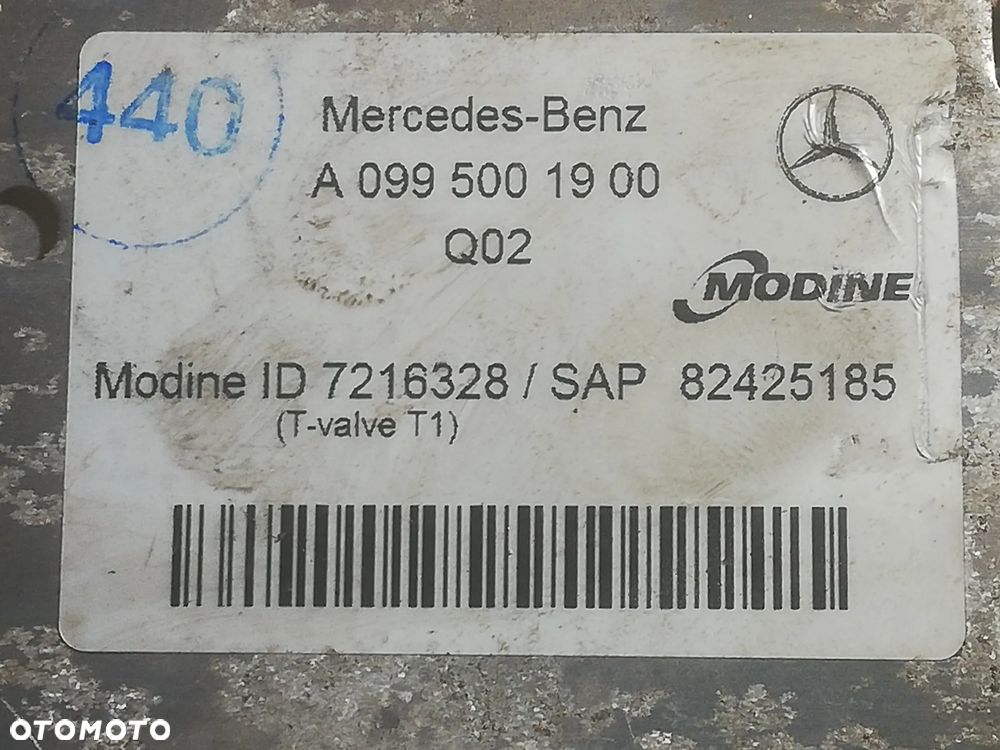 chłodnica chłodniczka oleju MERCEDES GLC W253 W205 W213 A0995001900 - 2