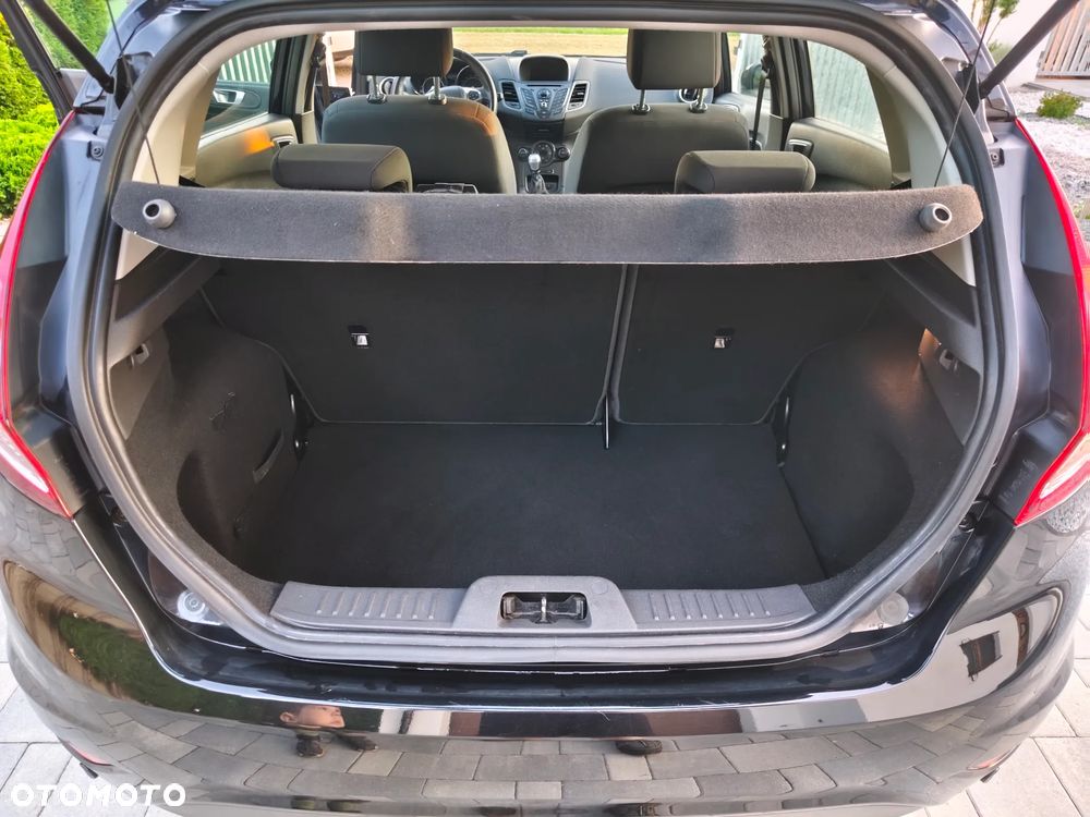 Ford Fiesta - 16