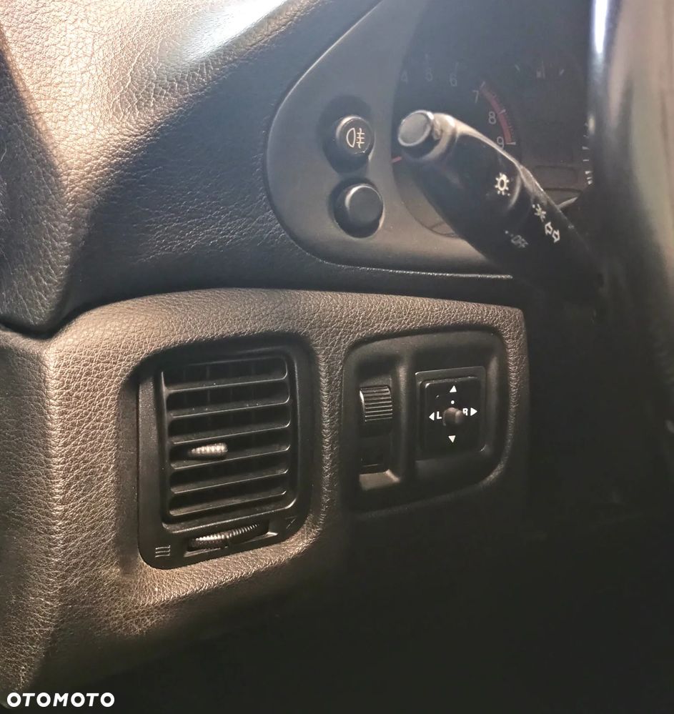 Mitsubishi 3000GT - 20