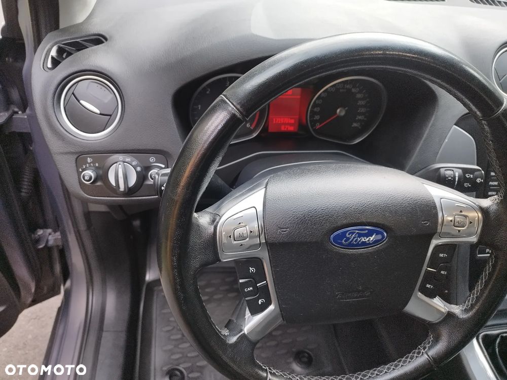 Ford Mondeo 2.0 TDCi Titanium S - 23