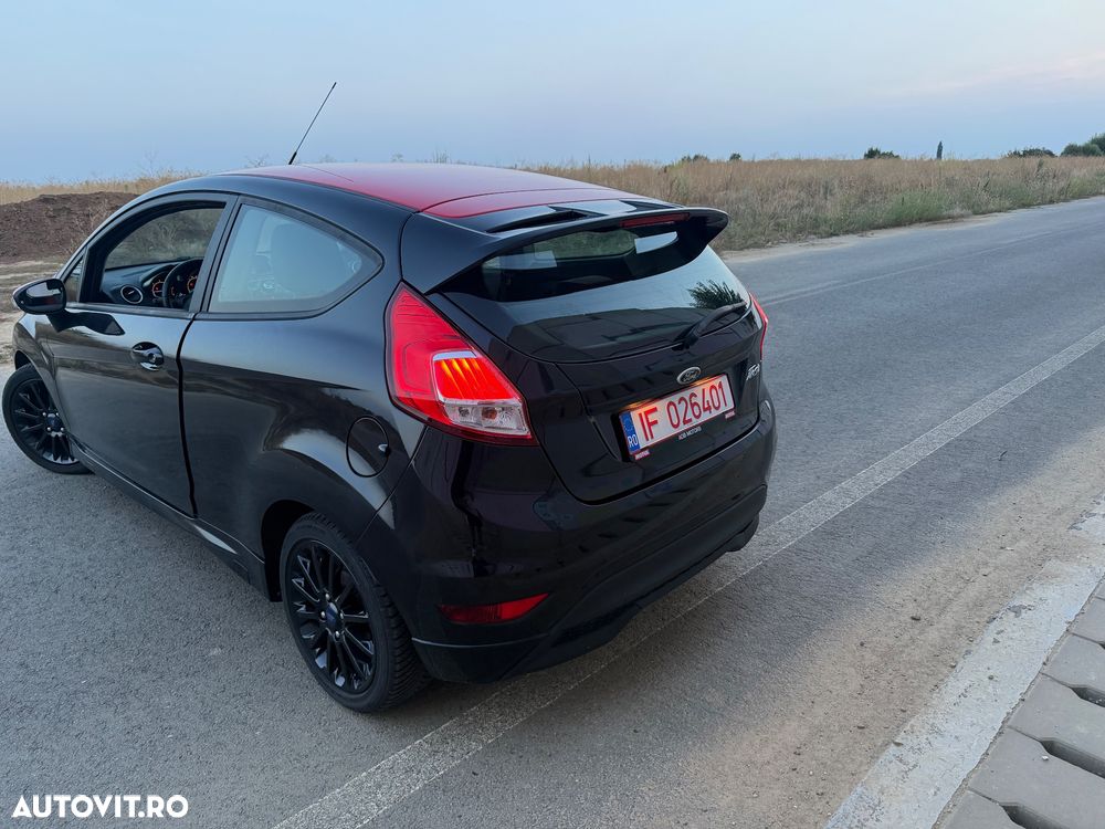 Ford Fiesta - 10