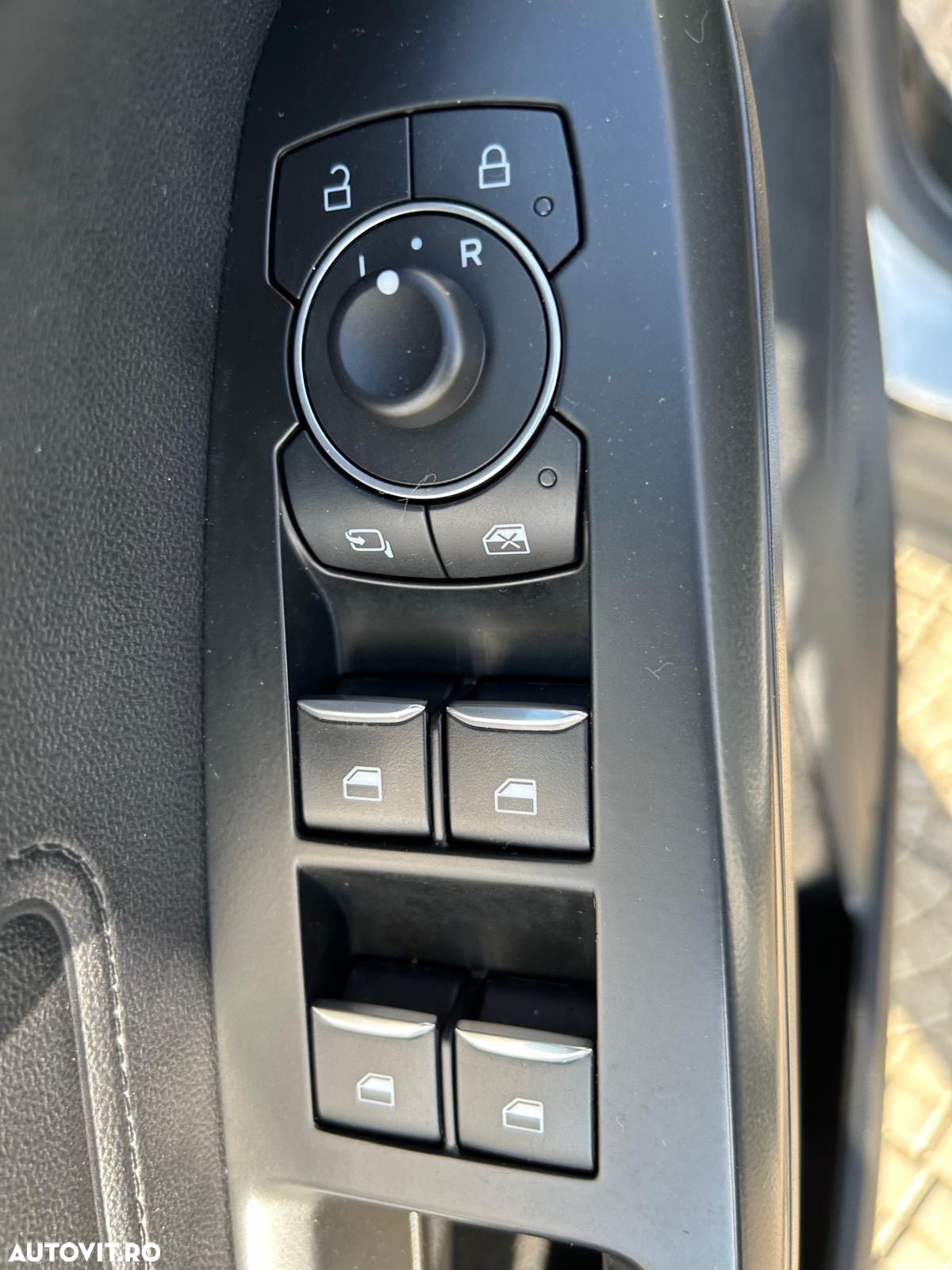 Ford Focus 1.0 EcoBoost Trend Edition - 14