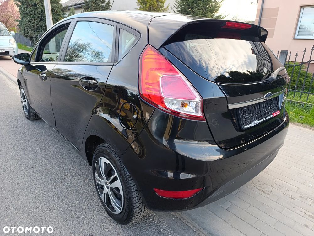Ford Fiesta 1.25 SYNC Edition - 30