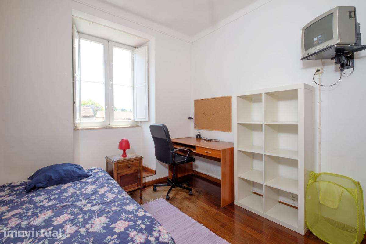 Quarto - localizado em Montes Claros Coimbra - Grande imagem: 4/19