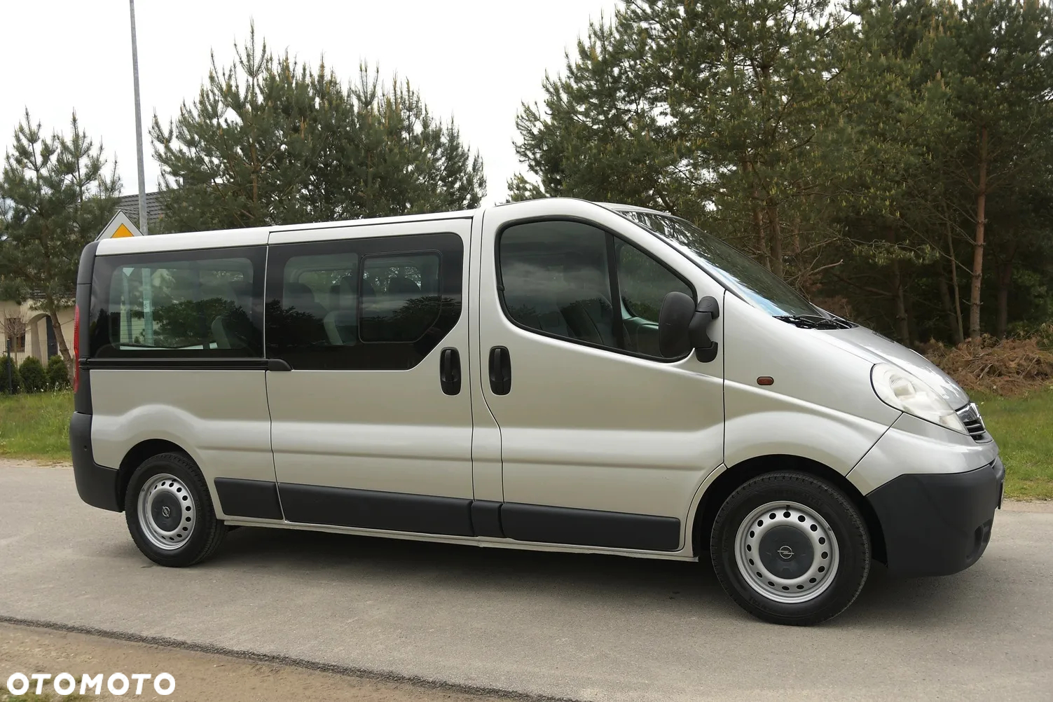 Opel Vivaro - 9