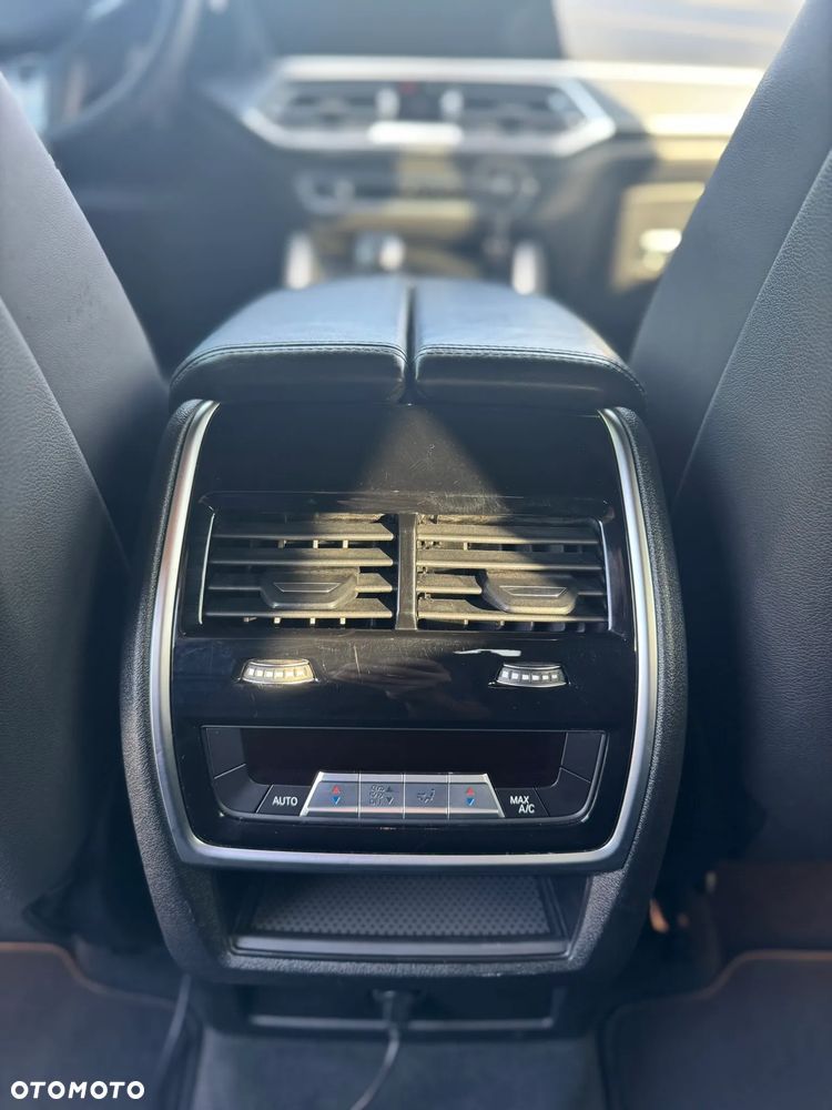 BMW X6M M50d - 15