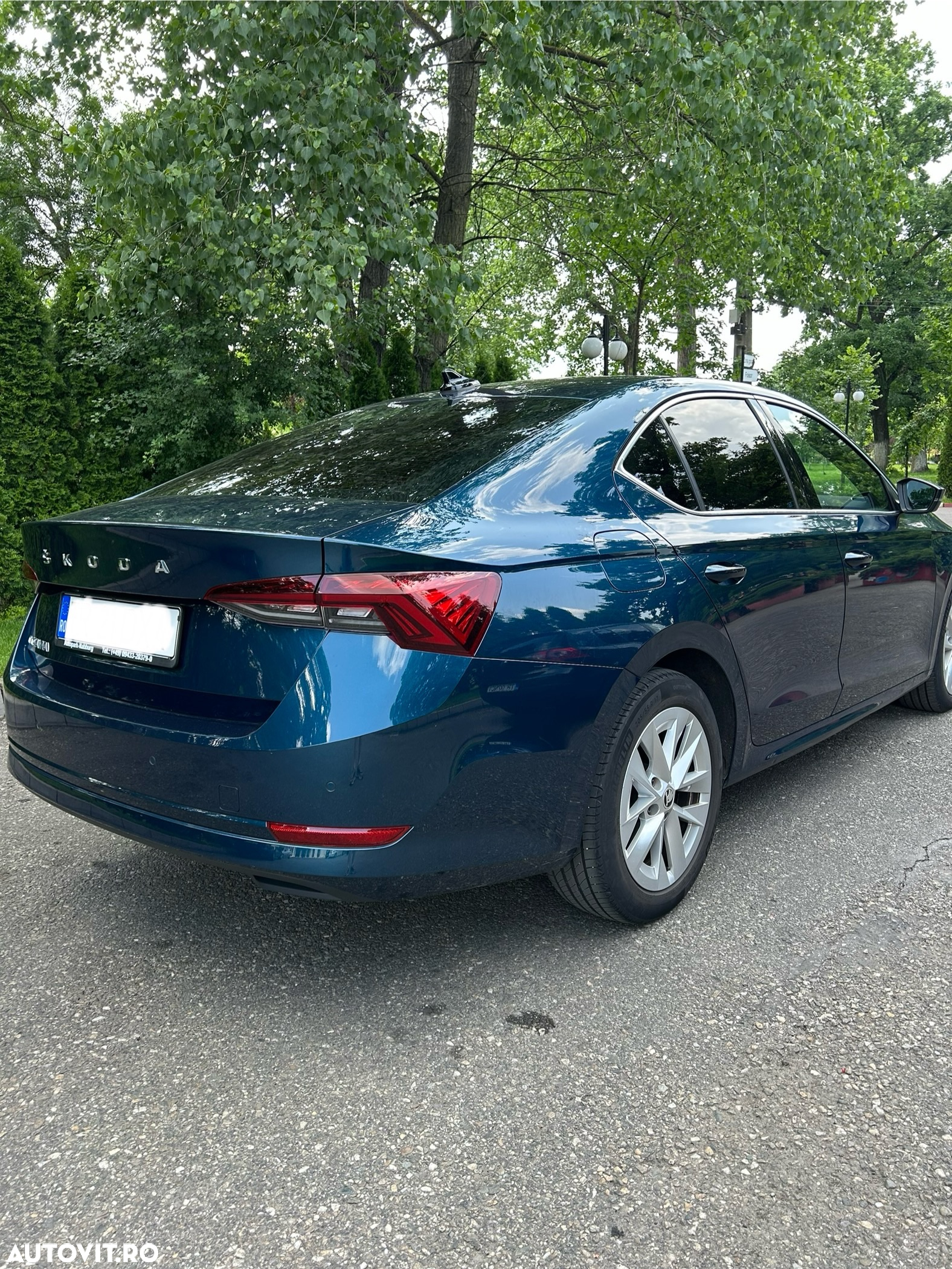 Skoda Octavia 2.0 TDI DSG Style - 6