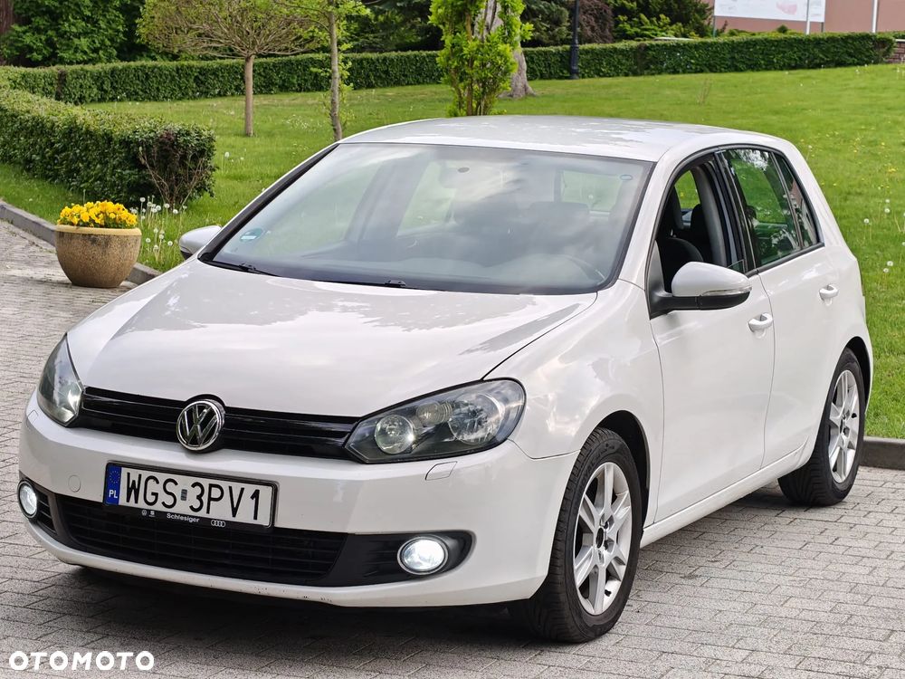 Volkswagen Golf 1.6 TDI DPF BlueMotion Technology Team - 9