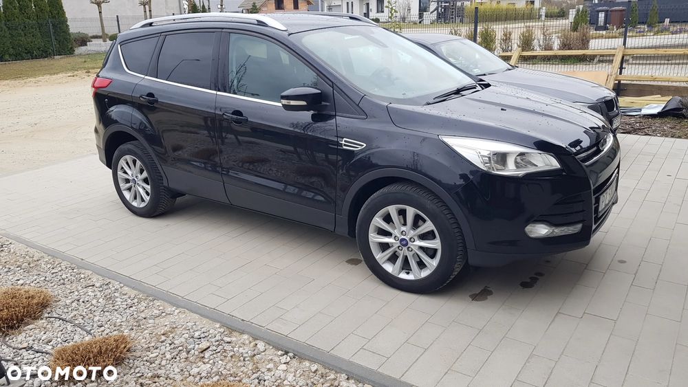 Ford Kuga 2.0 TDCi 2x4 Titanium - 1