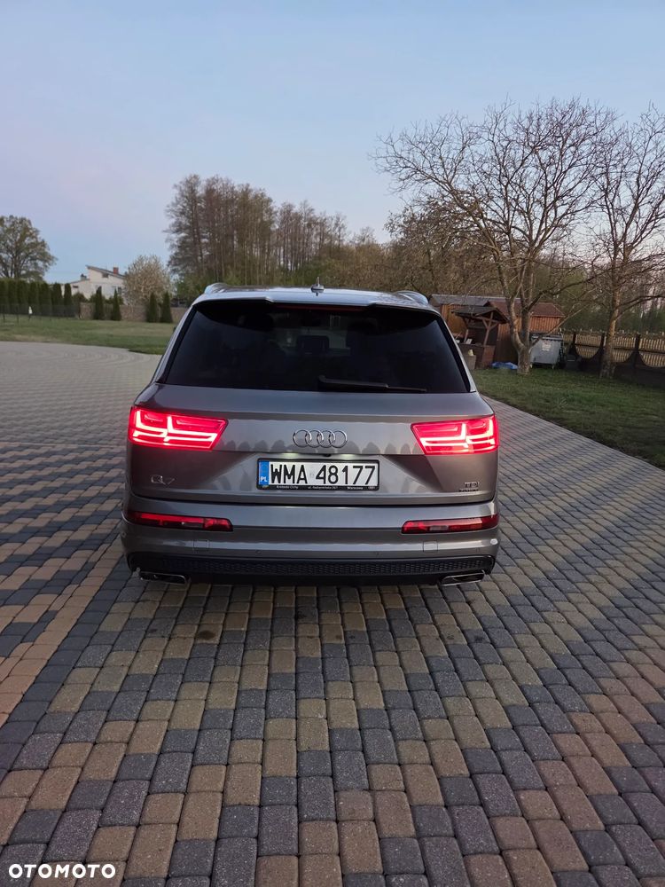 Audi Q7 3.0 TDI ultra Quattro Tiptronic - 2