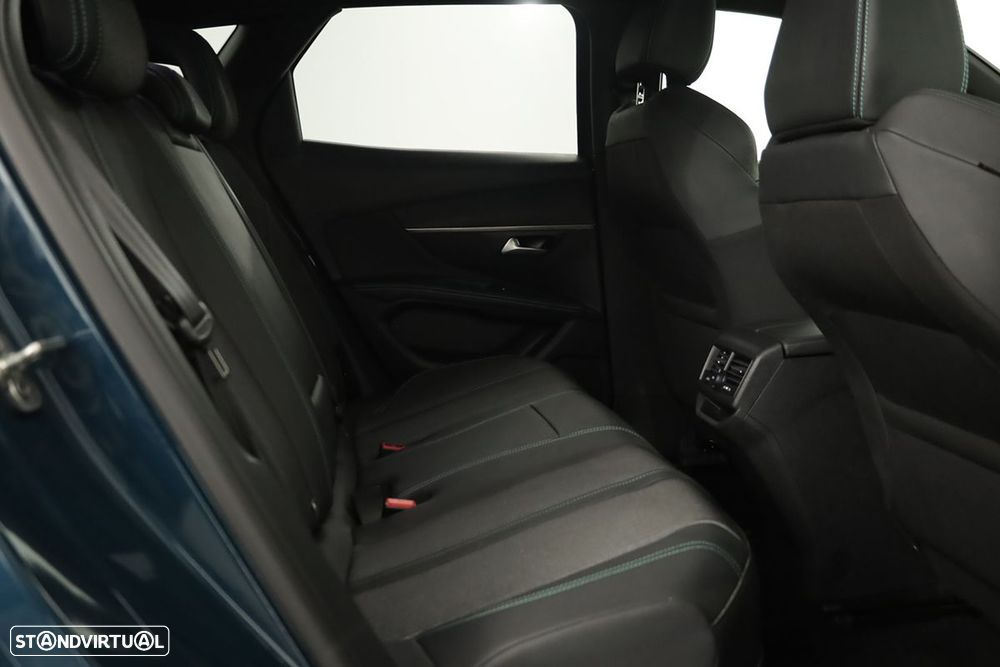 Peugeot 3008 1.6 Hybrid Allure Pack e-EAT8 - 23