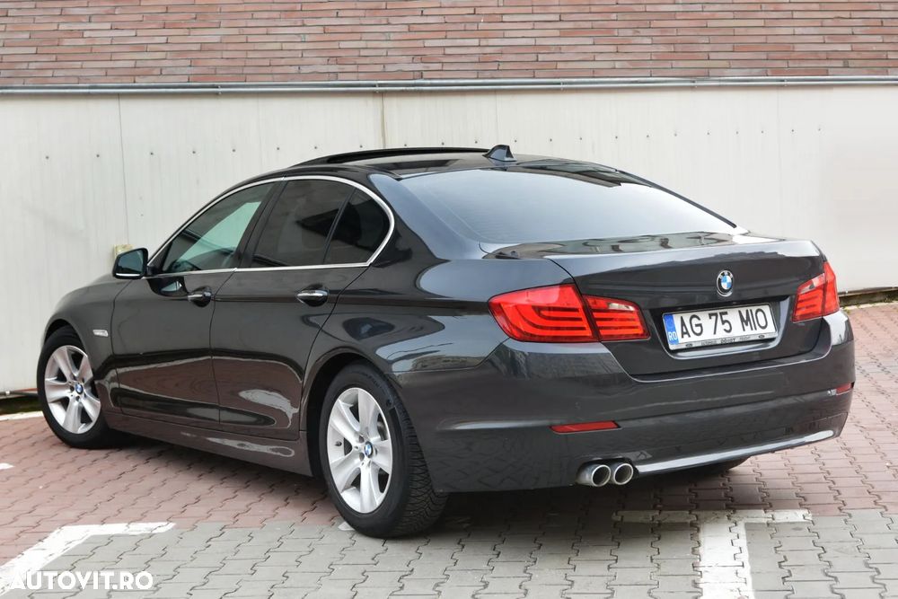 BMW Seria 5 520d Sport-Aut. BluePerformance - 3