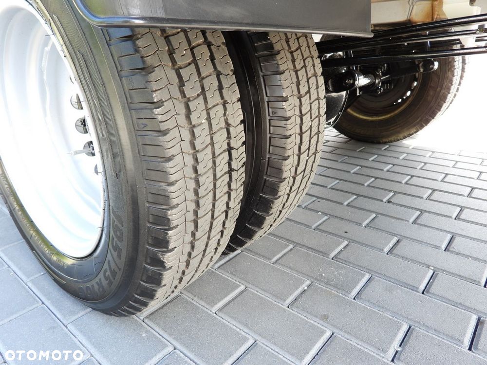 Mercedes-Benz SPRINTER 514 KONTENER WINDA 8 PALET TEMPOMAT BLIŹNIACZE KOŁA KLIMATYZACJA  140KM - 21