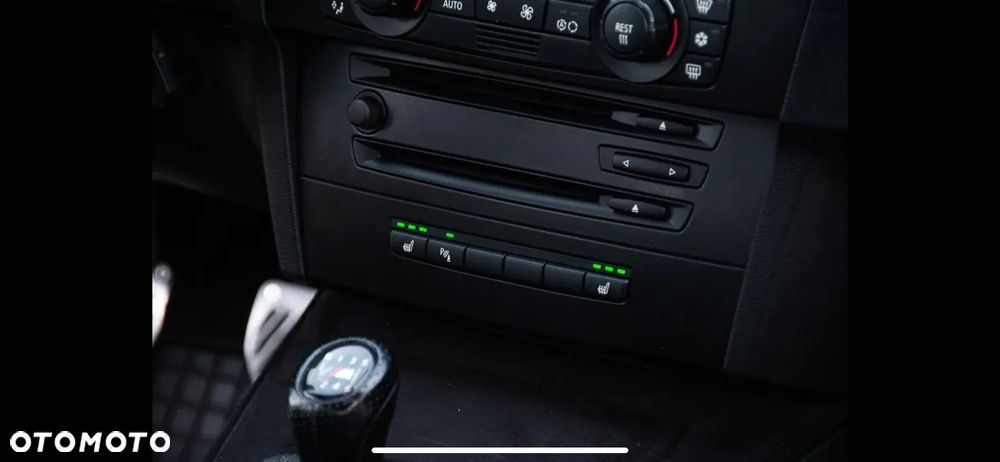 BMW Seria 3 320i - 30